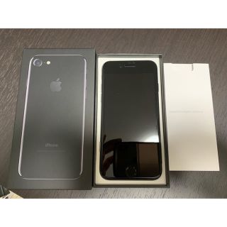 アイフォーン(iPhone)のiPhone7 128GB(スマートフォン本体)