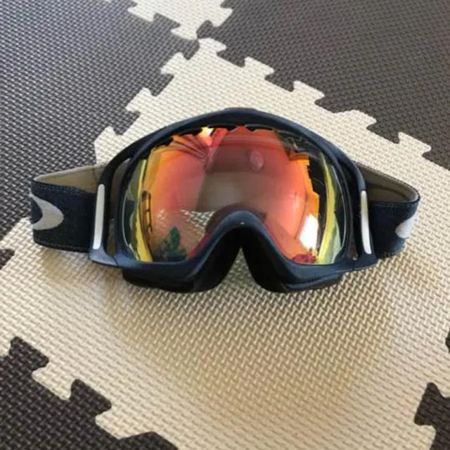 Oakley(オークリー)のオークリー  ゴーグル スポーツ/アウトドアのスノーボード(アクセサリー)の商品写真