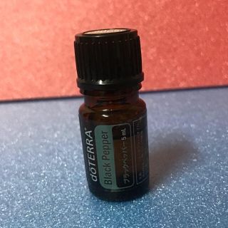 ★ ［ドテラ］ブラックペッパー/5ml(エッセンシャルオイル（精油）)