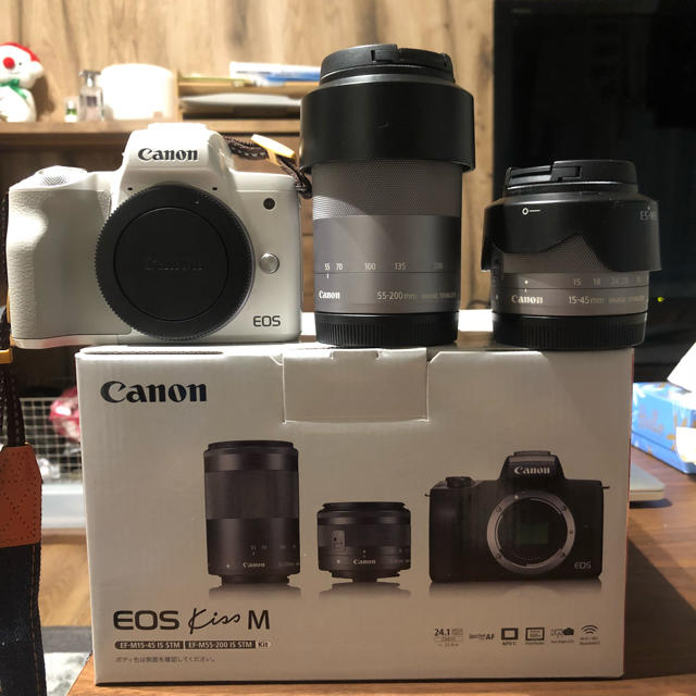 日本未発売】 Canon - Canon EOS Kiss Mダブルズームキット ミラーレス