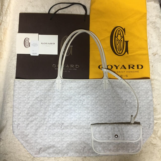 GOYARD(ゴヤール)のGOYARD ゴヤール サンルイ GM 白 レディースのバッグ(トートバッグ)の商品写真