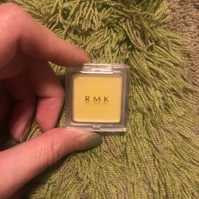 RMK(アールエムケー)のRMKアイシャドー (イエロー) コスメ/美容のベースメイク/化粧品(アイシャドウ)の商品写真