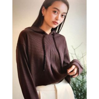 シールームリン(SeaRoomlynn)のSeaRoomlynnシールームリンショートリブパーカー新品(パーカー)