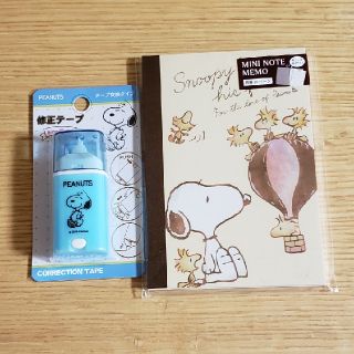 スヌーピー(SNOOPY)の新品未使用 スヌーピー 修正テープ＆罫線ノート 594円相当 送料込(消しゴム/修正テープ)