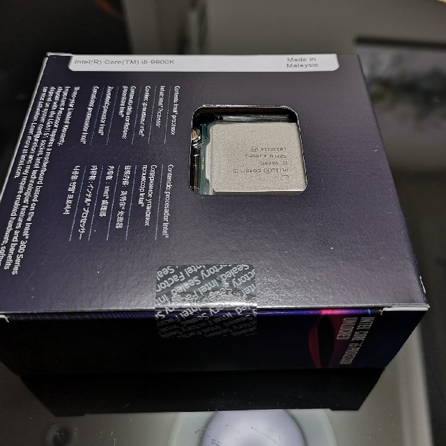 Intel Core i5 9600k BOX 新品未開封