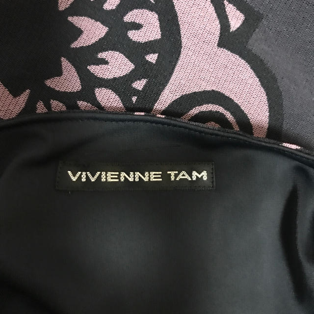 VIVIENNE TAM(ヴィヴィアンタム)のヴィヴィアンタム パワーネットスカート レディースのスカート(ひざ丈スカート)の商品写真