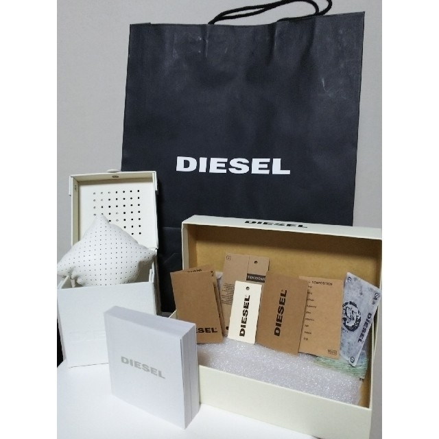 DIESEL(ディーゼル)のDIESEL空箱とショップ袋set メンズのメンズ その他(その他)の商品写真