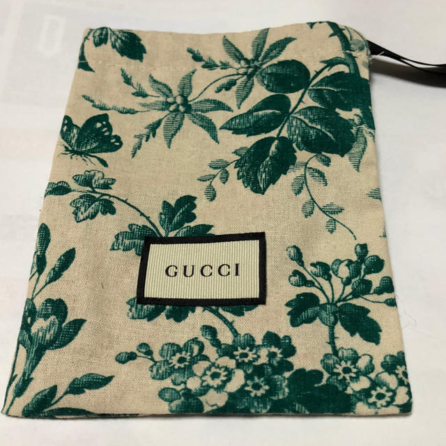 Gucci(グッチ)のGUCCI  布 ポーチ  レア品 レディースのファッション小物(ポーチ)の商品写真
