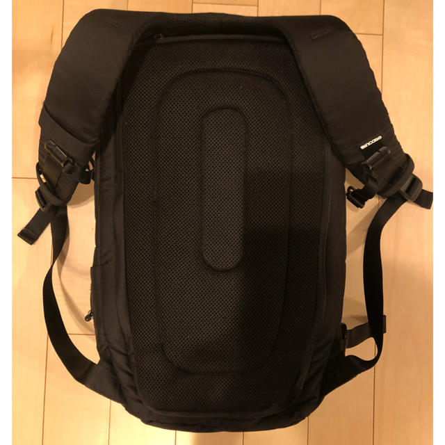 Incase(インケース)のinCase  インケース  カメラバッグ DSLR Pro Pack  メンズのバッグ(バッグパック/リュック)の商品写真