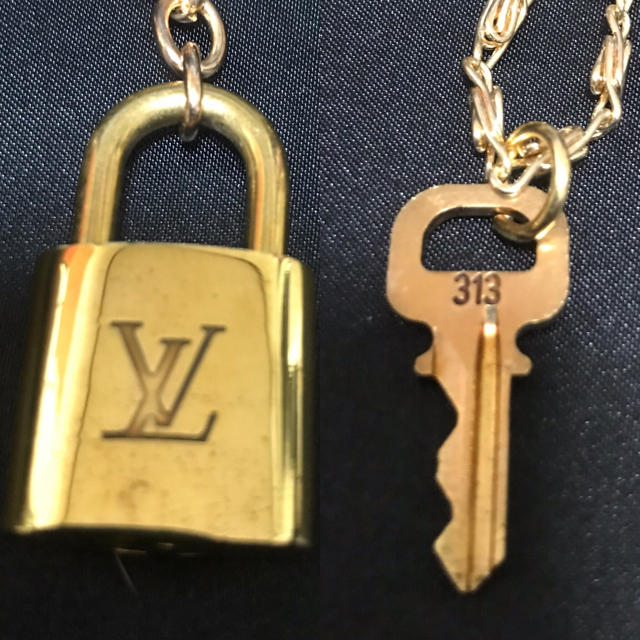 LOUIS VUITTON(ルイヴィトン)の正規品 ルイヴィトン カデナパドロック メンズのアクセサリー(その他)の商品写真