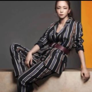 エイチアンドエム(H&M)の希少！新品タグ付き☆安室奈美恵 H&M コラボ ストライプ  パンツ(カジュアルパンツ)