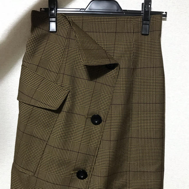 FRAY I.D(フレイアイディー)のFRAYI.D レディースのスカート(ひざ丈スカート)の商品写真