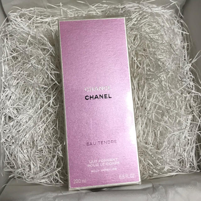 CHANEL(シャネル)の【新品】 CHANELチャンスオータンドゥル ボディ用乳液 コスメ/美容のボディケア(ボディローション/ミルク)の商品写真