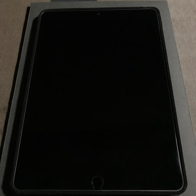 iPad Pro 10.5インチ Wi-Fi 64GB MQDT2J/A