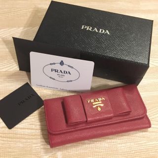 プラダ(PRADA)のPRADA♡リボンキーケース(キーケース)