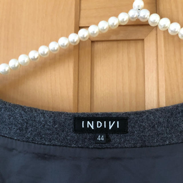 INDIVI(インディヴィ)のウールとアンゴラ INDIVI サイズ44 ワンピース レディースのワンピース(ひざ丈ワンピース)の商品写真