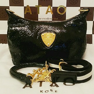 アタオ(ATAO)の《良品》アタオ　プチミント　ブラック　(保存袋付き)(ショルダーバッグ)