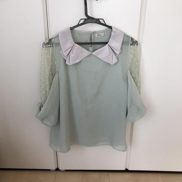 flower(フラワー)のTake001様専用🙇‍♀️フラワー チュールトップス レディースのトップス(シャツ/ブラウス(長袖/七分))の商品写真