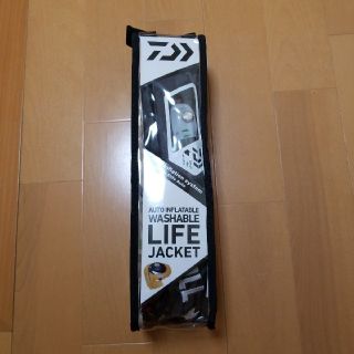 ダイワ(DAIWA)のダイワ★ウエストタイプ手動・自動膨脹 DF-2207 ★ブラックカモ（桜マーク）(ウエア)