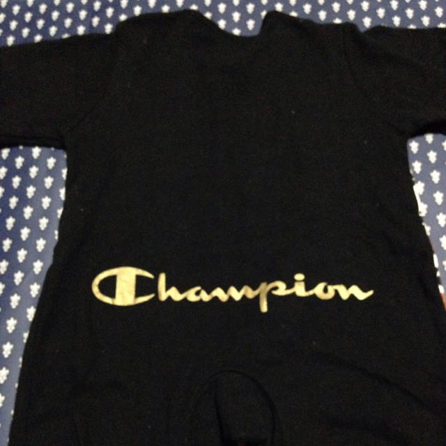 Champion(チャンピオン)のチャンピオン ロンパース キッズ/ベビー/マタニティのベビー服(~85cm)(ロンパース)の商品写真