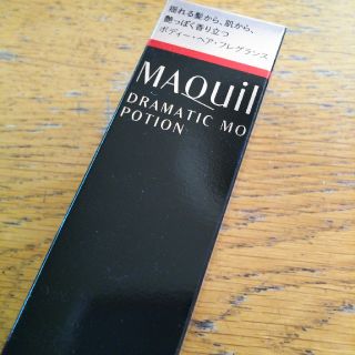 マキアージュ(MAQuillAGE)の新品未使用 マキアージュ フレグランスオイル(香水(女性用))