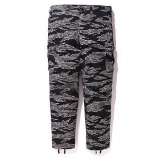 アベイシングエイプ(A BATHING APE)の15時まで限定【Sサイズ】UNDEFEATED×BAPE PANTS(ワークパンツ/カーゴパンツ)