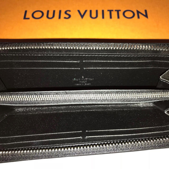 LOUIS VUITTON(ルイヴィトン)のルイヴィトン財布  エピ レディースのファッション小物(財布)の商品写真