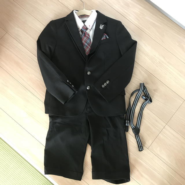 MICHIKO LONDON(ミチコロンドン)の130㎝男児スーツ  キッズ/ベビー/マタニティのキッズ服男の子用(90cm~)(ドレス/フォーマル)の商品写真