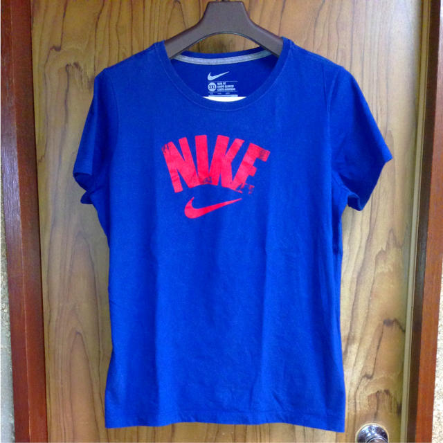 NIKE(ナイキ)のウィメンズ2XL  NIKE  レディースのトップス(Tシャツ(半袖/袖なし))の商品写真