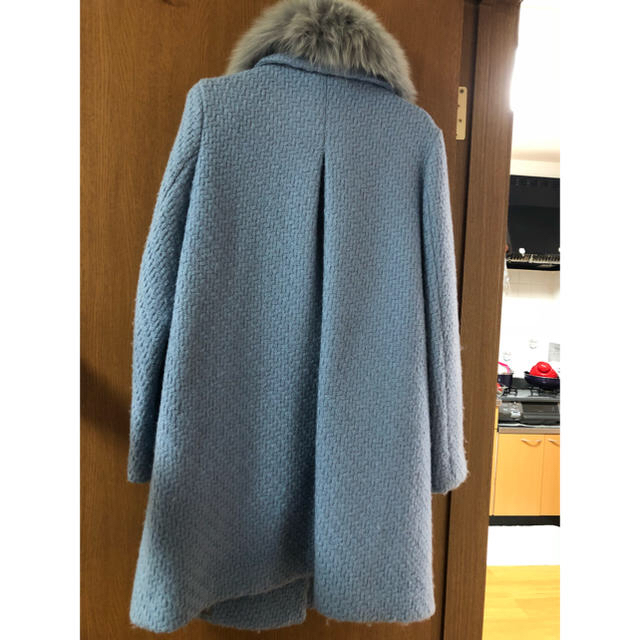 ファー付き  コート レディースのジャケット/アウター(毛皮/ファーコート)の商品写真