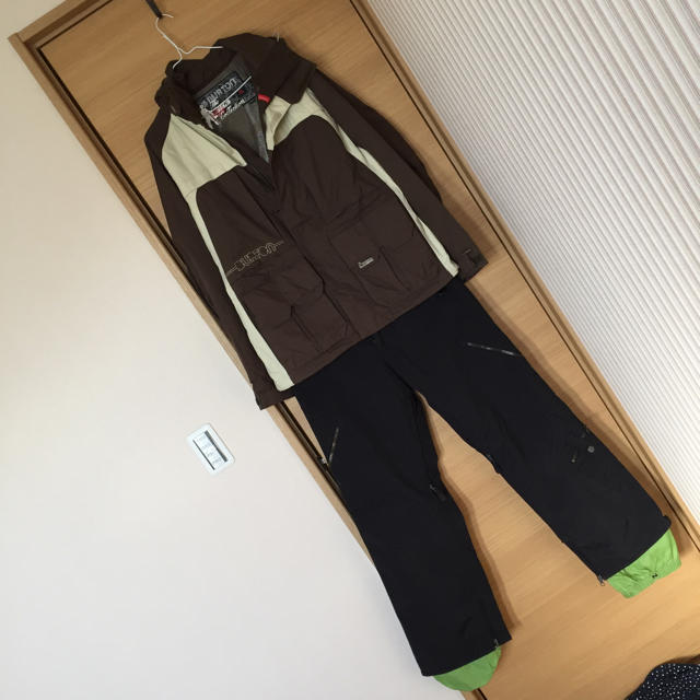 【日本未発売】スノーボードBURTON スノボ ウェア 上下 S 茶 黒 KmwHwg2Zsq - www.saint-venant.fr