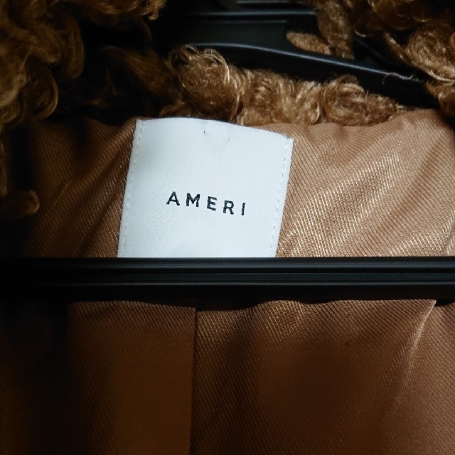 Ameri VINTAGE(アメリヴィンテージ)のアメリヴィンテージ プードル コート レディースのジャケット/アウター(毛皮/ファーコート)の商品写真