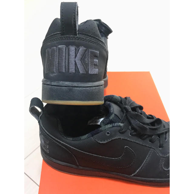 NIKE(ナイキ)の専用★NIKE★ナイキ コート★バーロウ★LOW PREM★スニーカー美品  メンズの靴/シューズ(スニーカー)の商品写真