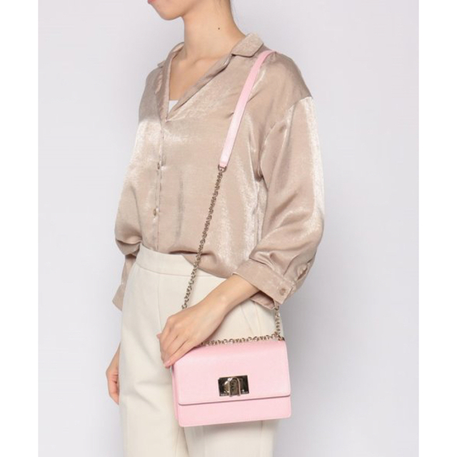Furla(フルラ)の新品✨タグ付き♪定価49,300円　フルラ  ショルダーバッグ  ピンク レディースのバッグ(ショルダーバッグ)の商品写真