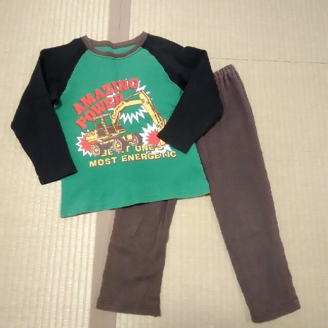 ニッセン(ニッセン)の男の子　長袖パジャマ キッズ/ベビー/マタニティのキッズ服男の子用(90cm~)(パジャマ)の商品写真