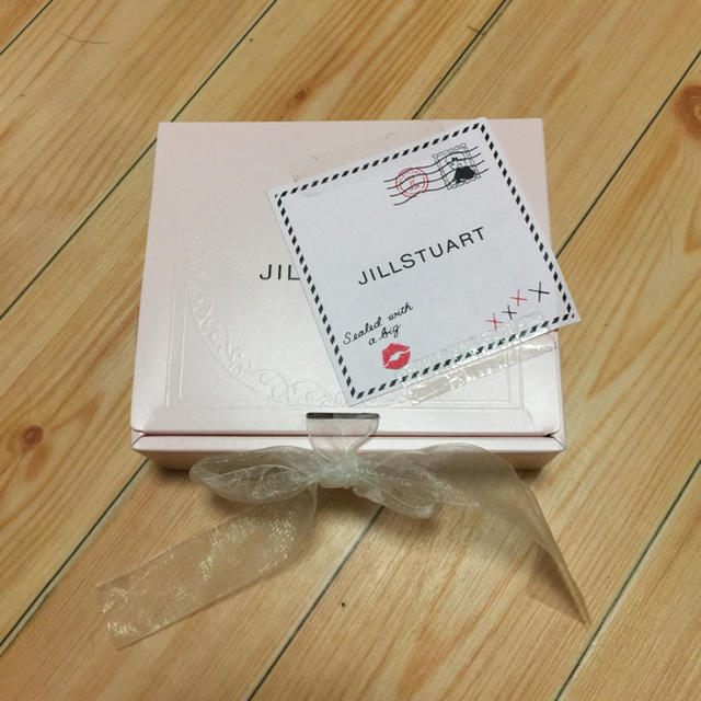 JILLSTUART(ジルスチュアート)のJILLSTUART リップティント 箱付き コスメ/美容のベースメイク/化粧品(リップグロス)の商品写真