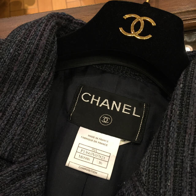 CHANEL(シャネル)のCHANEL シャネル ツイード ジャケット ブルー系 レディースのジャケット/アウター(テーラードジャケット)の商品写真