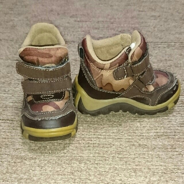 babyGAP(ベビーギャップ)のbabyGAP☆冬靴ブーツ キッズ/ベビー/マタニティのベビー靴/シューズ(~14cm)(その他)の商品写真