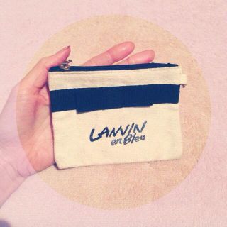 ランバンオンブルー(LANVIN en Bleu)のミニポーチ(ポーチ)