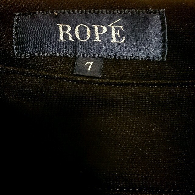 ROPE’(ロペ)のロペ＊タイトスカート＊ブラック レディースのスカート(ひざ丈スカート)の商品写真