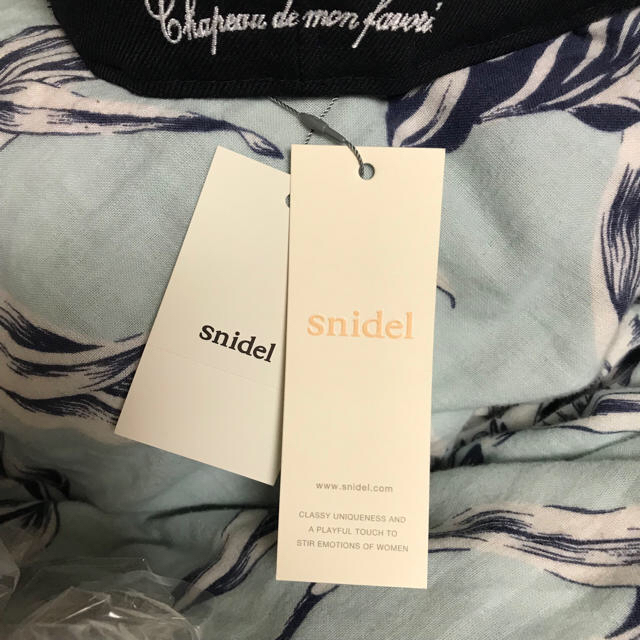 SNIDEL(スナイデル)のスナイデル ニューエラキャップ  レディースの帽子(キャップ)の商品写真