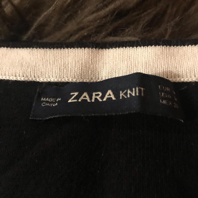 ZARA(ザラ)のZARA パールボタンカーディガン 美品 レディースのトップス(カーディガン)の商品写真
