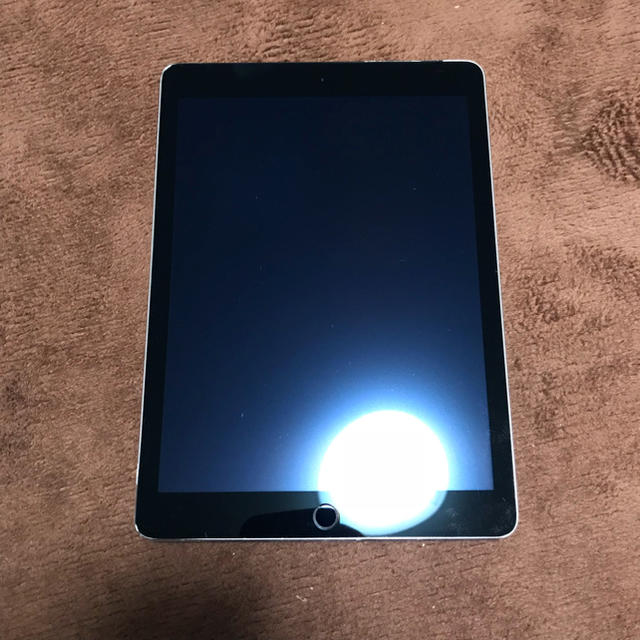 iPad air2 16G Wi-Fi＋Cellular au - タブレット