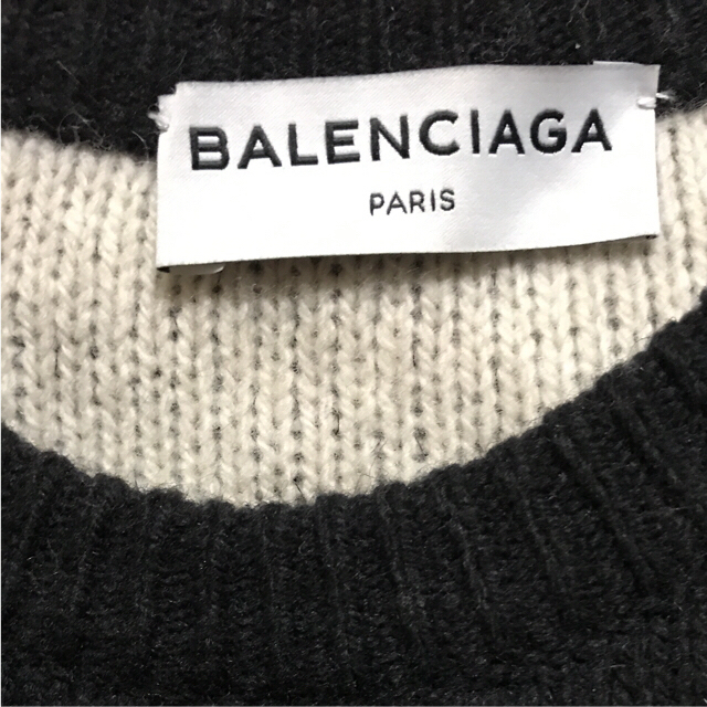 最終値下げBALENCIAGA ニット Lサイズ-