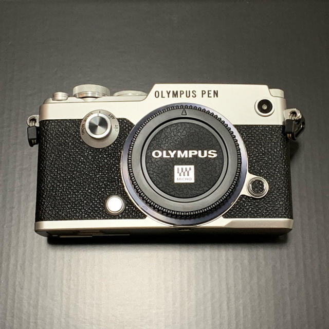 OLYMPUS PEN-F ボディ シルバー