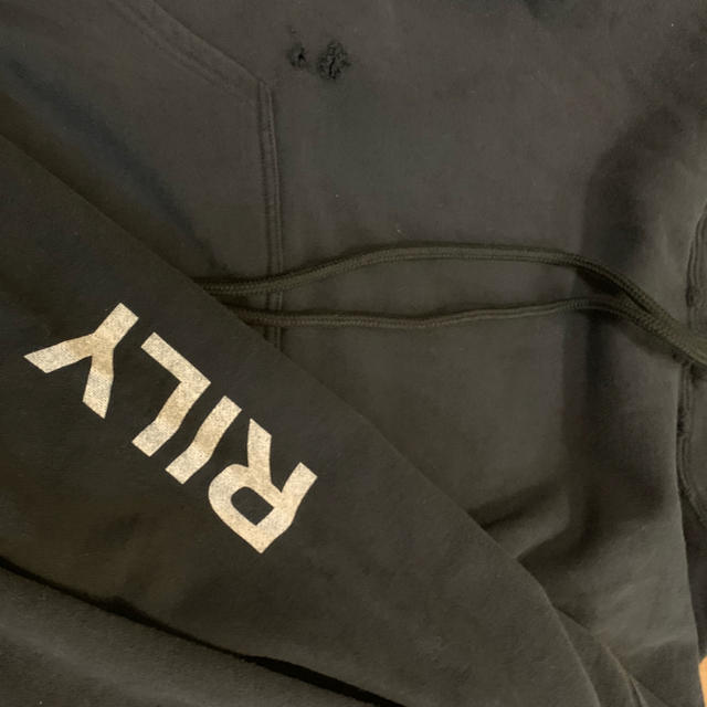 RILY logo hoodie black 1