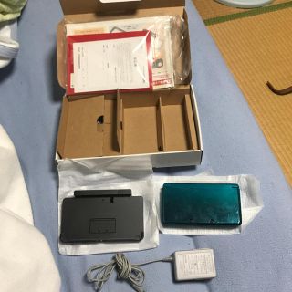 ニンテンドー3DS(ニンテンドー3DS)の任天堂 ニンテンドー 3DS 中古 箱あり 付属品揃ってます(携帯用ゲーム機本体)