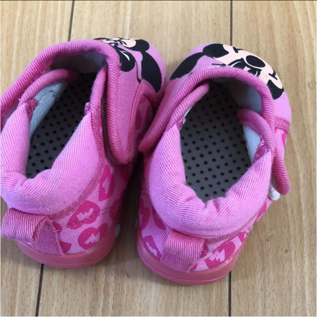 Disney(ディズニー)のミニー 靴 13センチ キッズ/ベビー/マタニティのベビー靴/シューズ(~14cm)(スニーカー)の商品写真