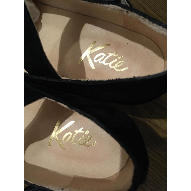 Katie(ケイティー)の新品未使用  katie シューズ ブラック お買い得 レディースの靴/シューズ(ハイヒール/パンプス)の商品写真