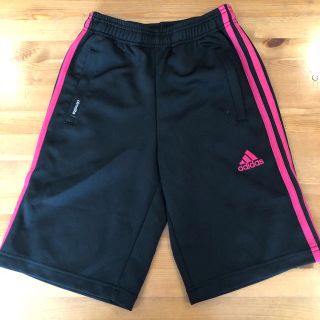 アディダス(adidas)の子供服 ハーフパンツ(ジャージ)(パンツ/スパッツ)